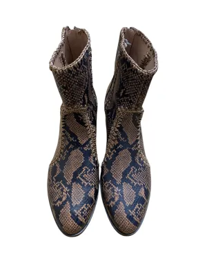 Boots Ankle Heels By Chelsea And Violet In Snakeskin Print, Size: 9.5