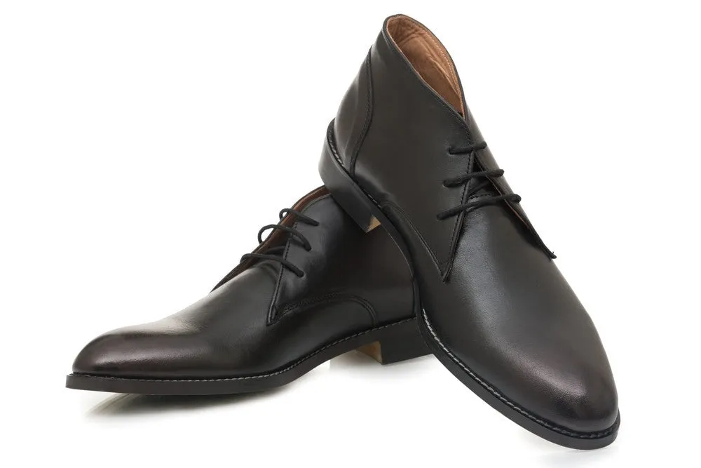 Dimitri Chukka Boots - Black