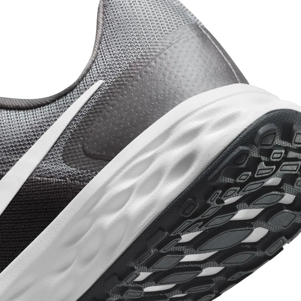 Men's Nike Revolution 6