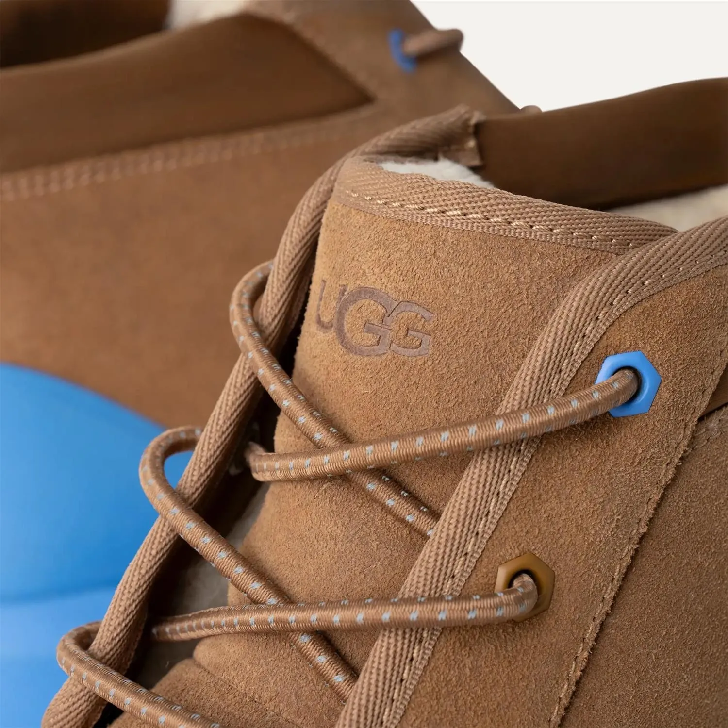 Neumel Weather Hybrid - Chestnut / Blue