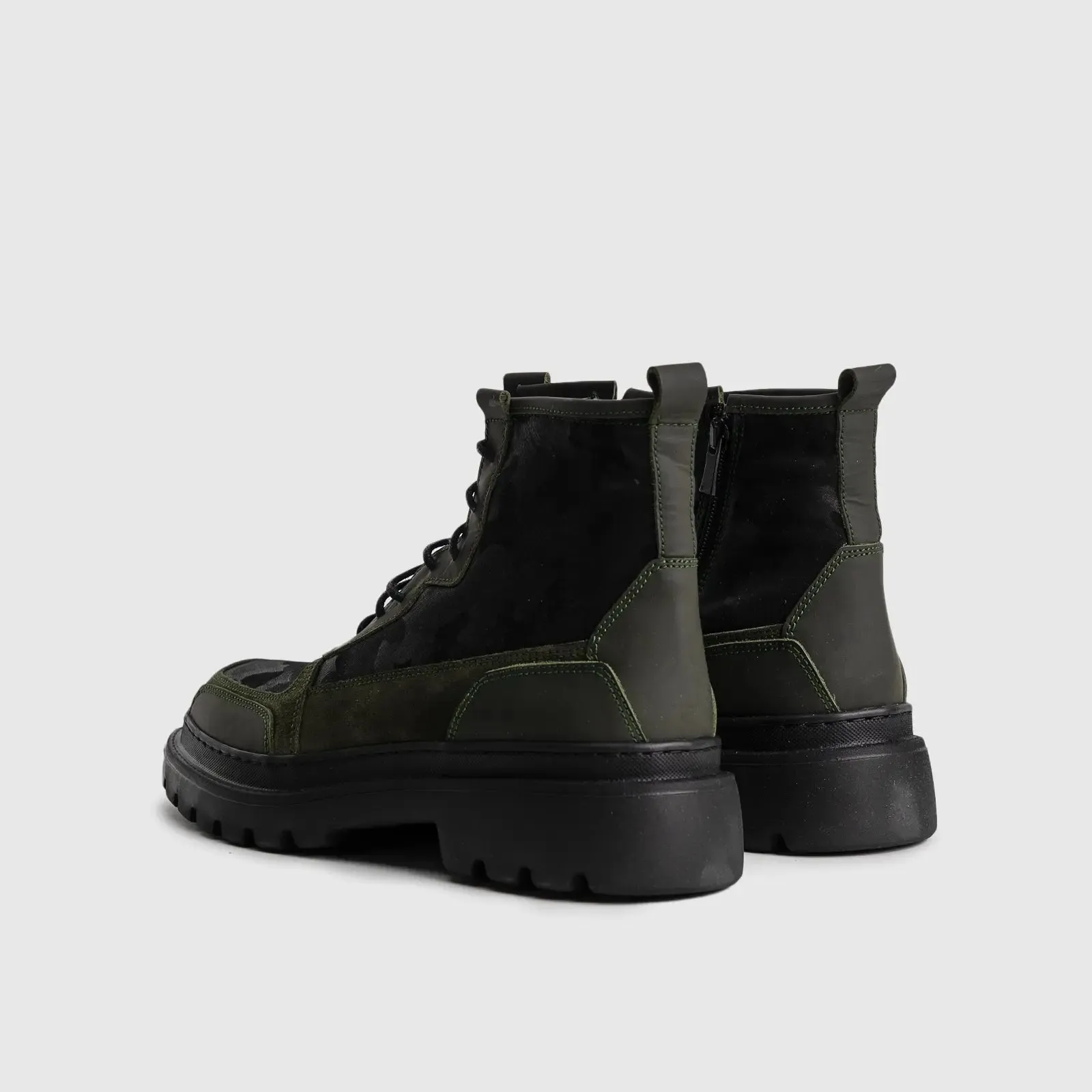 Statement Combat Boots 5114-2