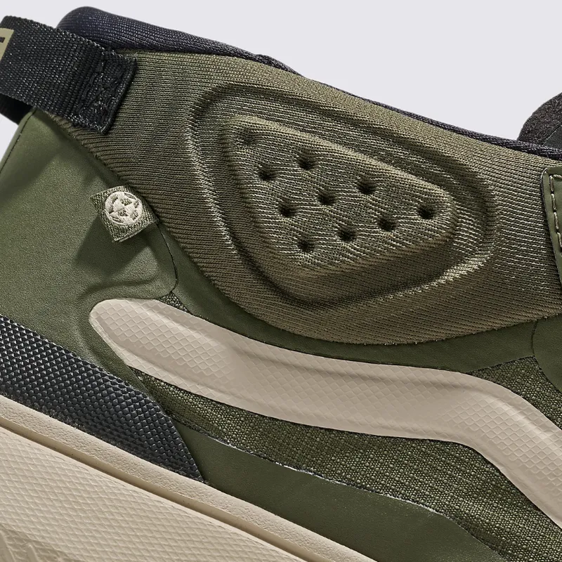 Vans MTE Crosspath Mid Shoe